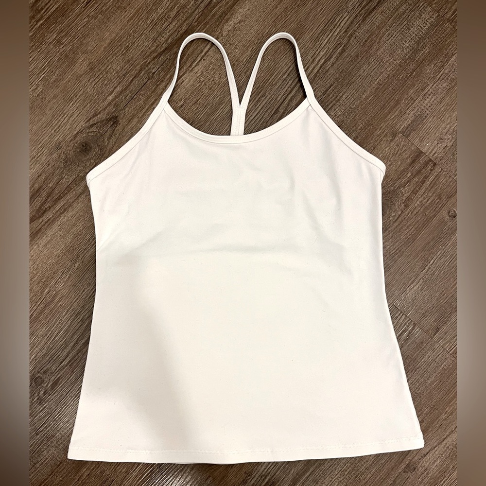 Tank bra size 8 medium build in bra